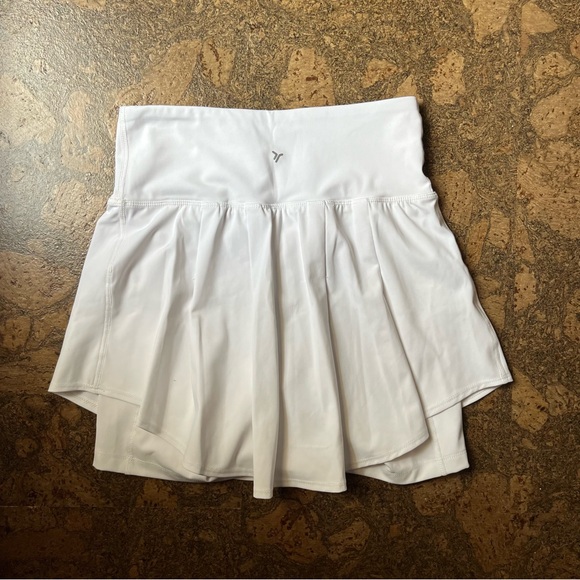 NWOT OLD NAVY TENNIS SKORT - Picture 2 of 5